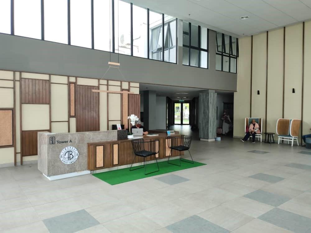 Searenitysuite At Timurbay Seafront Residence, Куантан Экстерьер фото